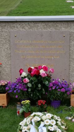 © Brigitte Voß 15.09.29_Le Vernet_Friedhof_senkr_45710