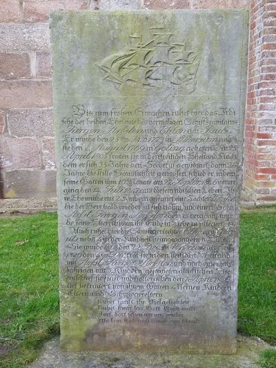 15.10.31_Grabstein groß_134627